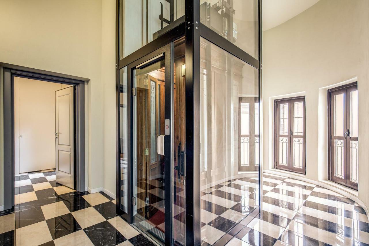 Luxurious Apartment In Milán Exterior foto